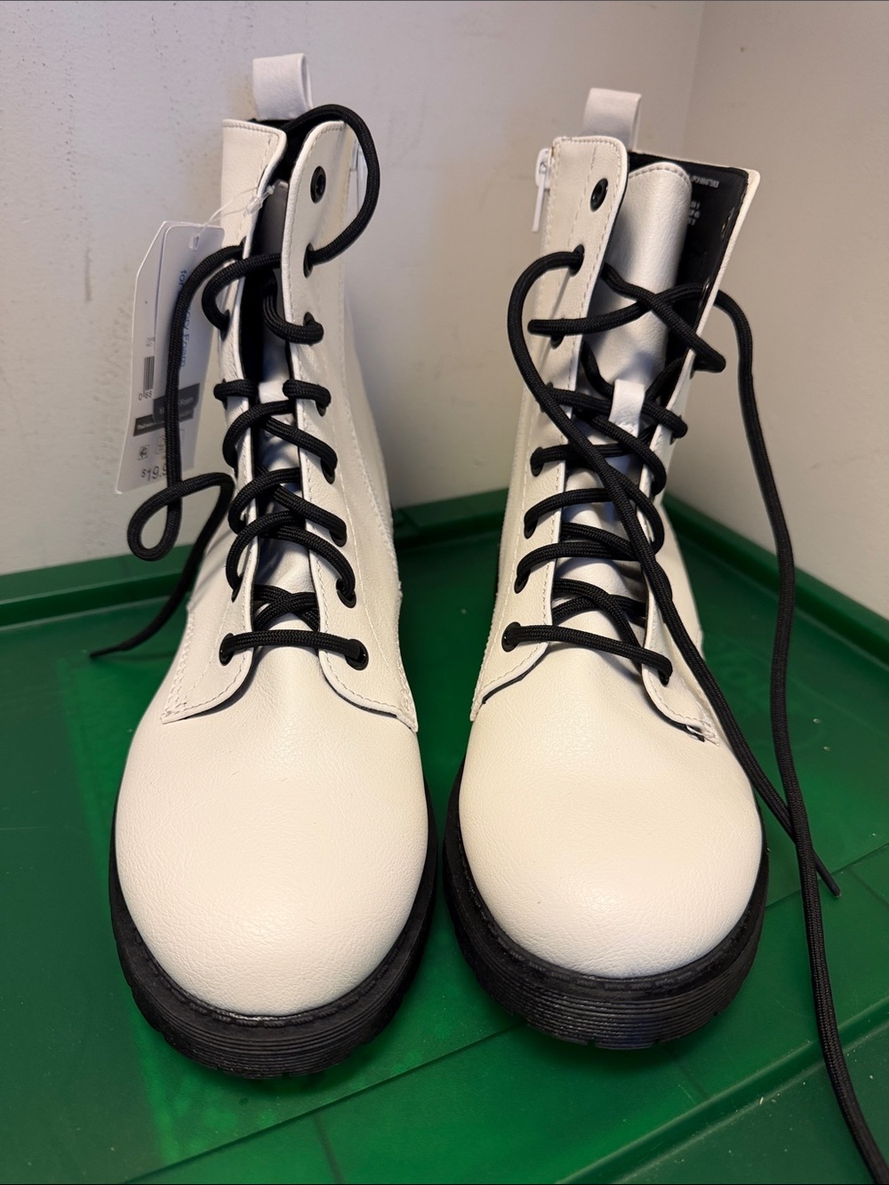 New time &tru women size 9 White Lace-Up Combat Boots with Black Soles